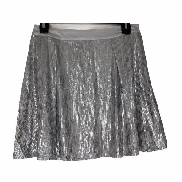 Forever 21 Dresses & Skirts - Forever 21 Mini Skater Sequins Skirt Medium Brand New